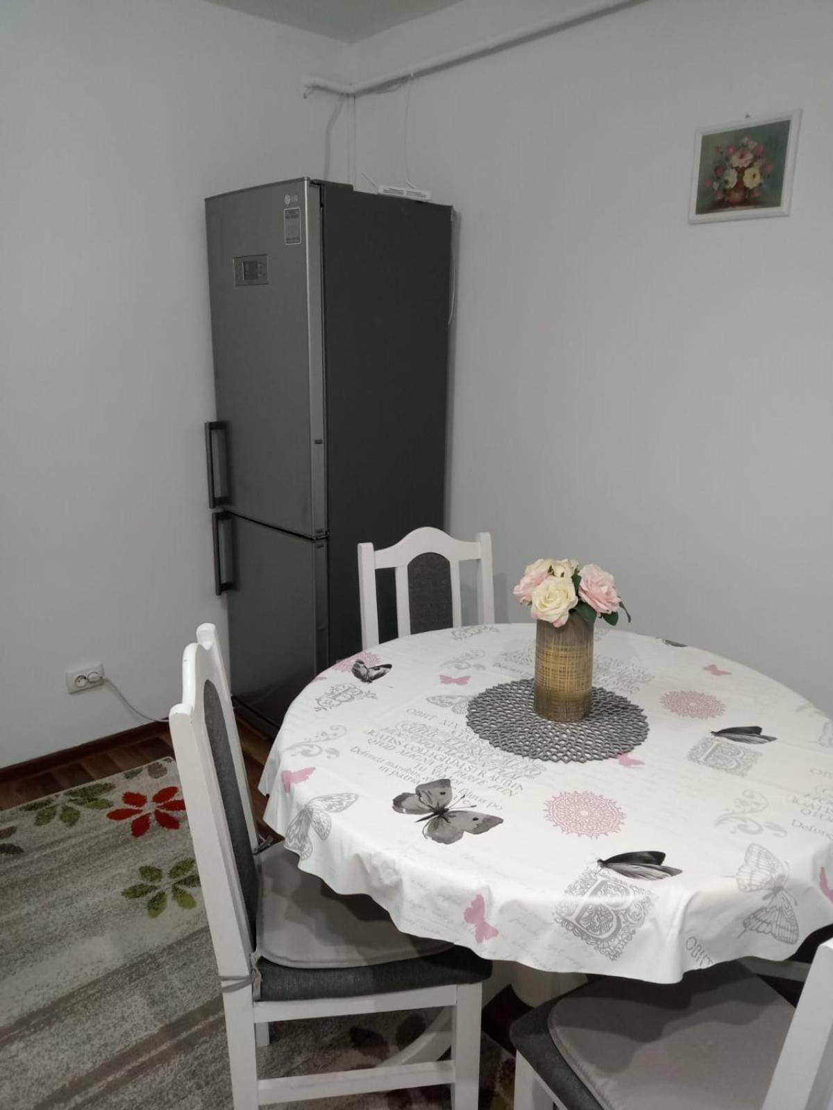 Penti Apartament Suceava Ngoại thất bức ảnh